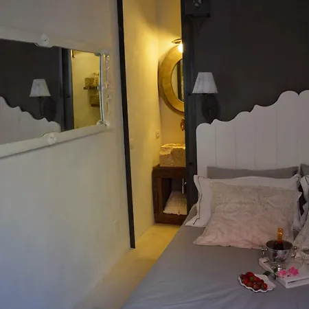 Mare Rooms Bari Old Town Center Exterior photo