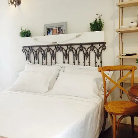 Mare Rooms Bari Old Town Center Exterior photo